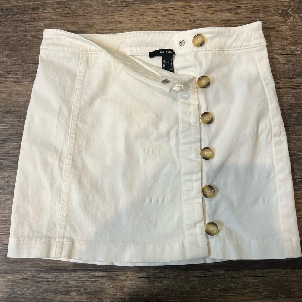 Forever 21 Women’s Soft Velvety Stretch Denim Button Up Front White Mini Skirt M - Picture 5 of 9